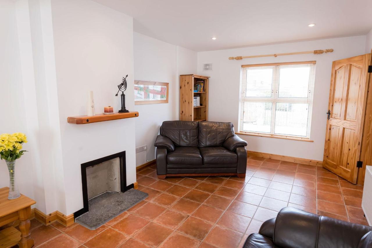Kilkee Townhouse By Trident Holiday Homes Buitenkant foto
