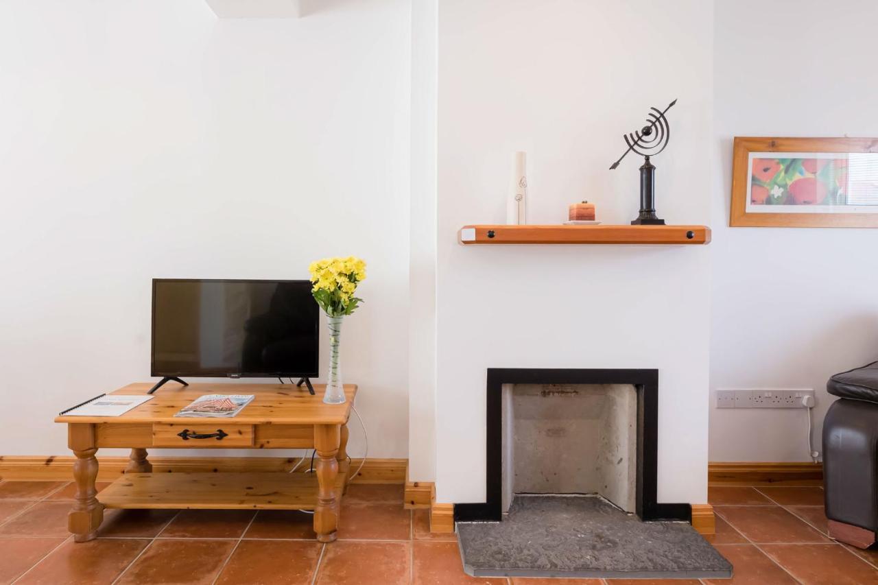 Kilkee Townhouse By Trident Holiday Homes Buitenkant foto